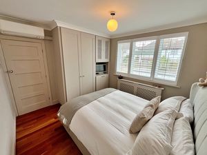 Photo 10- click for photo gallery